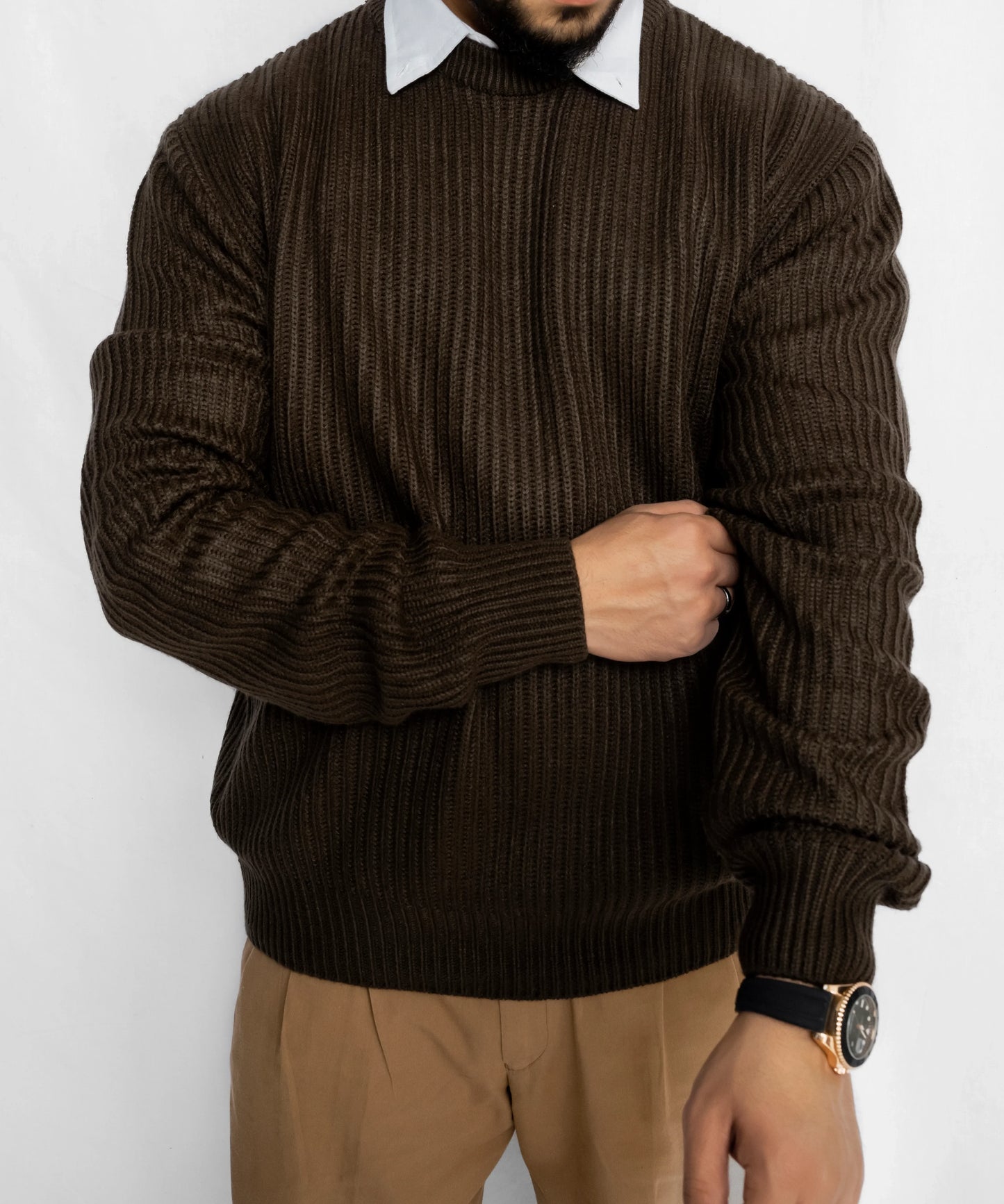 CHOCOLATE BROWN KNIT ROUND NECK SWEATER