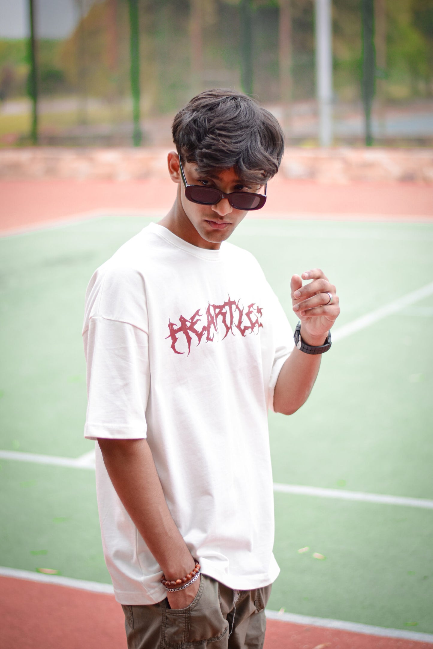 HEARTLESS Oversized Tee-Shirt