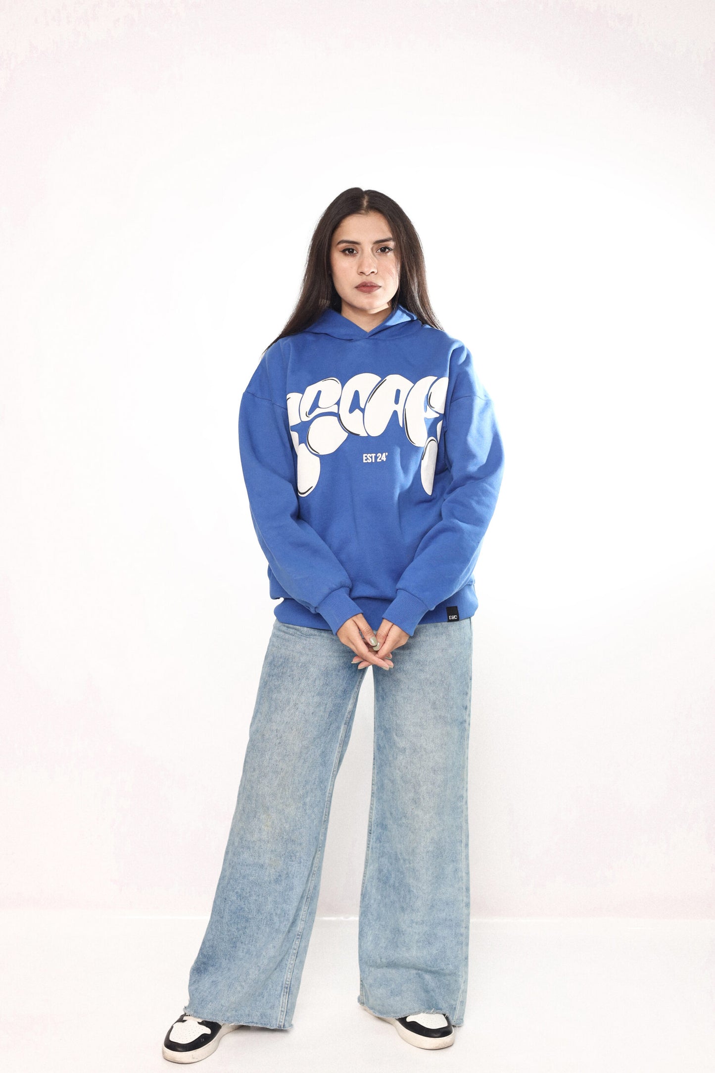 ESCAPE GRAFFITI - OVERSIZED HOODIE