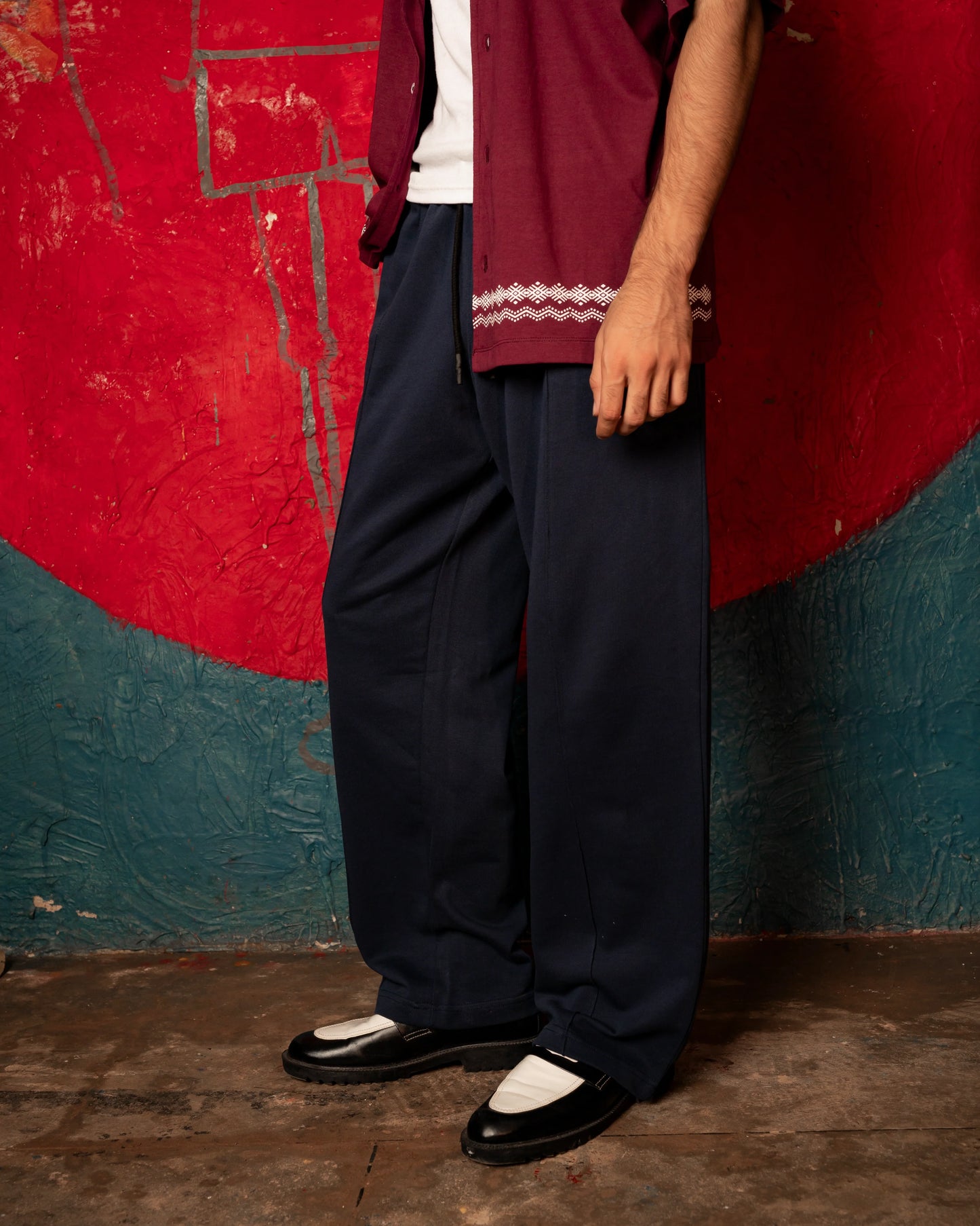 NAVY BLUE PLEATED STRAIGHT TROUSER