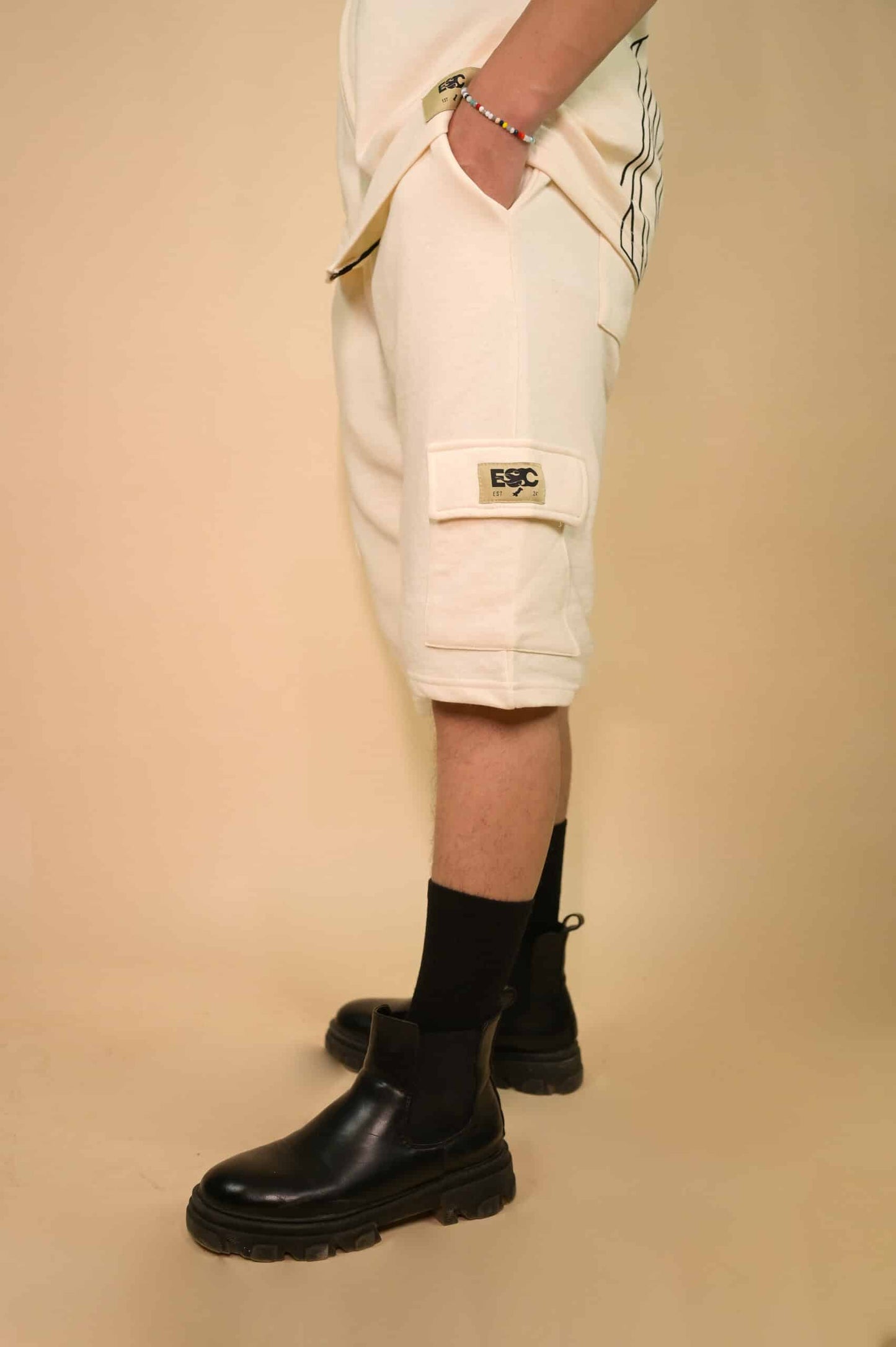 CARGO SHORTS - BEIGE